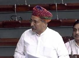From Being Dalit Weaver To IAS And Now Minister, Arjun Ram Meghwal's Journey Is Inspiring  From Being Dalit Weaver To IAS And Now Minister, Arjun Ram Meghwal's Journey Is Inspiring
