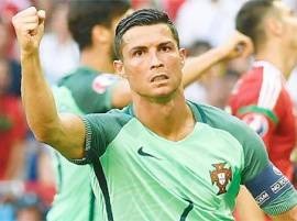 Ronaldo powers Portugal into Euro 2016 final Ronaldo powers Portugal into Euro 2016 final