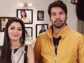 Kumkum Bhagya: Lead actress Sriti Jha wishes co-star Shabbir Ahluwalia in most adorable way! Kumkum Bhagya: Lead actress Sriti Jha wishes co-star Shabbir Ahluwalia in most adorable way!