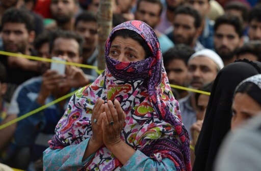 Over 20,000 attend Hizbul commander Burhan Muzaffar Wani's burial in Tral