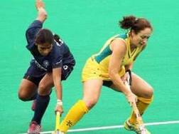 Repaired ligament likely to tear again in female athletes