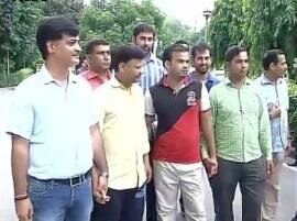 Delhi Police arrest four for selling CDRs Delhi Police arrest four for selling CDRs