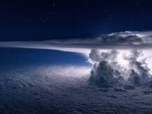 WHOA! Pilot Captures Unusual Picture Of Lightning Storm While Flying Above 37,000 Feet