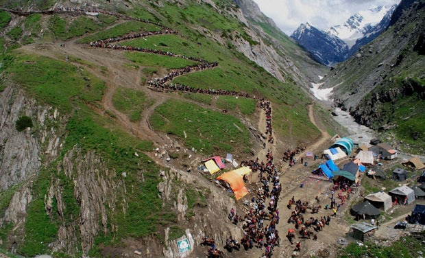 Faith wins over fear, Amarnath Yatra continues unabated Faith wins over fear, Amarnath Yatra continues unabated