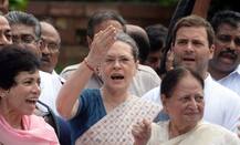 Demonetisation: Opposition parties to hold protest, EAS Shaktikanta Das to brief media