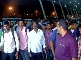 152 Indians safely landed in Thiruvananthapuram from war-torn South Sudan 152 Indians safely landed in Thiruvananthapuram from war-torn South Sudan