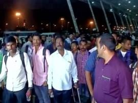 152 Indians safely landed in Thiruvananthapuram from war-torn South Sudan  152 Indians safely landed in Thiruvananthapuram from war-torn South Sudan