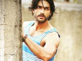 Zohaib Siddiqui comes back on LIFE OK’s Shapath Zohaib Siddiqui comes back on LIFE OK’s Shapath