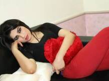 SHOCKING: Pakistani model Qandeel Baloch shot dead by her brother in Multan