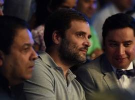 Rahul Gandhi booed, crowd chants 'Modi-Modi' during Vijender's title clash Rahul Gandhi booed, crowd chants 'Modi-Modi' during Vijender's title clash