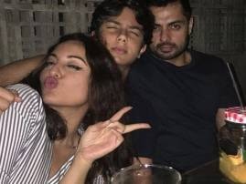 Sonakshi Sinha's day out with rumoured boyfriend Bunty Sonakshi Sinha's day out with rumoured boyfriend Bunty