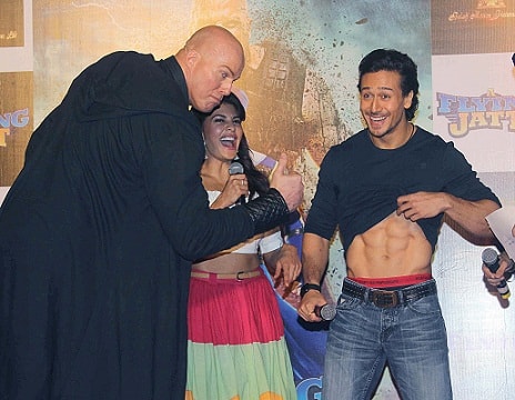 Jacqueline Fernandez, Tiger Shroff, Nathan Jones At A Flying Jatt Trailer Launch Jacqueline Fernandez, Tiger Shroff, Nathan Jones At A Flying Jatt Trailer Launch