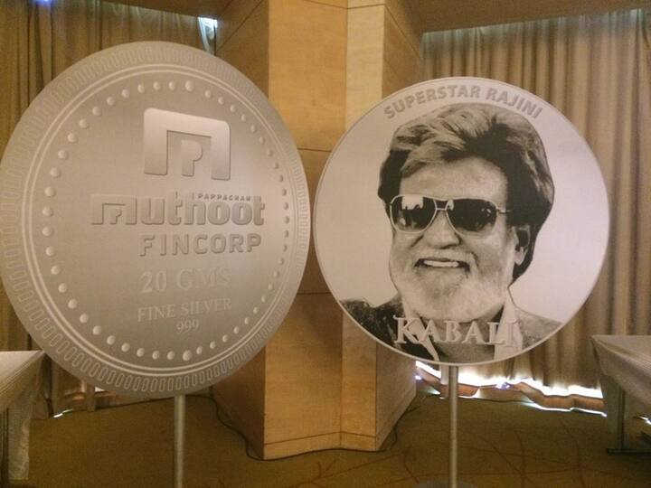 This is the first time after 20 years when Rajnikanth worked with whole new team including directors, actors, cinematographers and even crew