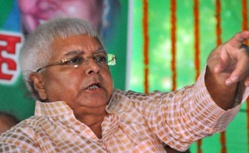 Lalu loses temper when queried on son Tejashwi's resignation Lalu loses temper when queried on son Tejashwi's resignation