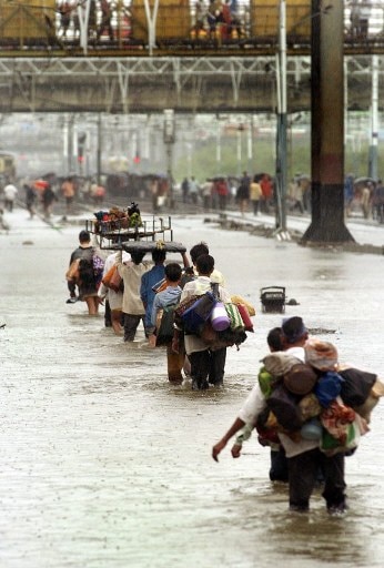 The financial cost of floods was huge with the stoppage of entire commercial, trading, and industrial activity for days.
