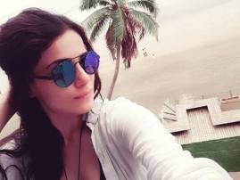 Radhika Madan to step into Bollywood with Bhagyashree's son Radhika Madan to step into Bollywood with Bhagyashree's son