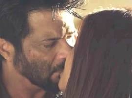 Stop making fuss about on-screen kissing: Anil Kapoor Stop making fuss about on-screen kissing: Anil Kapoor