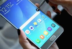 Now, replacement Samsung Note 7 catches fire on US plane