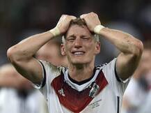 Germany's Bastian Schweinsteiger resigns from national squad