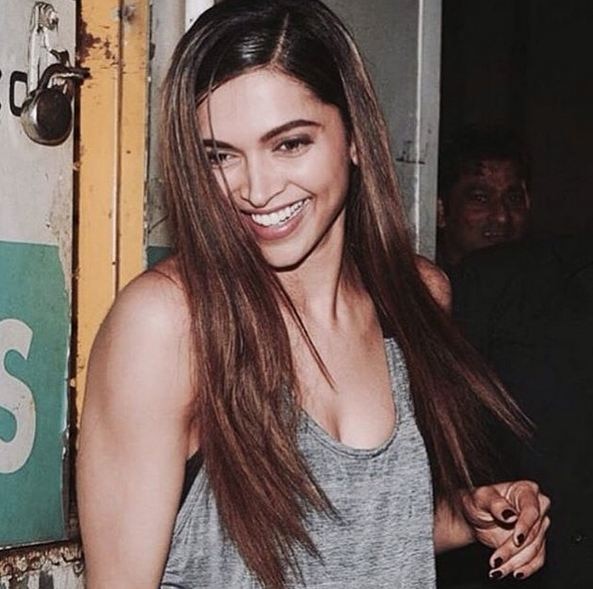 Deepika Padukone becomes world's 10th highest paid actress: Forbes Deepika Padukone becomes world's 10th highest paid actress: Forbes