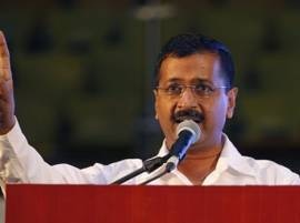 Arrest me in six months, or I will arrest you after that: Kejriwal tells Majithia Arrest me in six months, or I will arrest you after that: Kejriwal tells Majithia