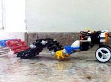 This wave-propelled robot can swim, crawl and climb