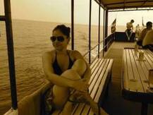 The Kapil Sharma fame Sumona flaunts her Bikini body!