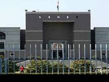 Gujarat HC quashes 10 percent EBC quota ordinance