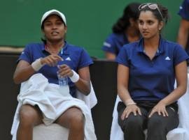 Sania-Prarthana pair goes down fighting against Zhang and Peng Sania-Prarthana pair goes down fighting against Zhang and Peng