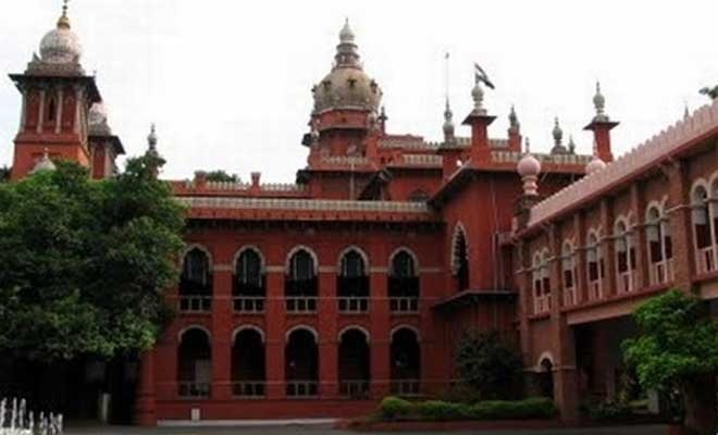 Madras HC Opposes Conducting Class 10 Board Exams Amid Covid-19 Crisis; TN Govt Says 'Right Time Now' Madras HC Opposes Conducting Class 10 Board Exams Amid Covid-19 Crisis; TN Govt Says 'Right Time Now'