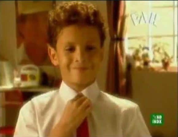 The ad got very popular and the child artist, Tejan Diwanji became famous after this ad