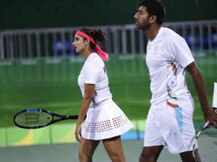 Final's hopes dashed, Sania-Bopanna to fight for bronze
