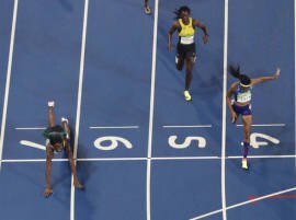 Rio Olympics: Shaunae Miller Dives Across Line For Gold Medal In Women's 400 Meters Rio Olympics: Shaunae Miller Dives Across Line For Gold Medal In Women's 400 Meters