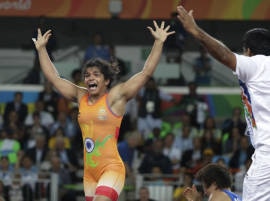 Rio Olympics: Rohtak erupts in joy after local girl Sakshi Malik scripts history Rio Olympics: Rohtak erupts in joy after local girl Sakshi Malik scripts history