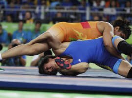 'Double leg attack' Sakshi Malik's strongest point: Childhood coach Ishwar Dahiya 'Double leg attack' Sakshi Malik's strongest point: Childhood coach Ishwar Dahiya