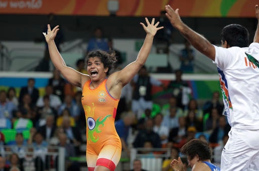 Sakshi Malik to be awarded Rs 1 crore by Delhi govt Sakshi Malik to be awarded Rs 1 crore by Delhi govt