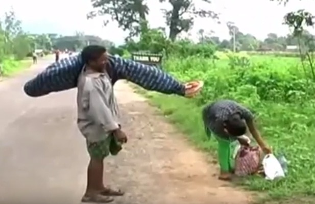 Odisha: Probe ordered in tribal man's plight of not getting vehicle to carry wife's body Odisha: Probe ordered in tribal man's plight of not getting vehicle to carry wife's body