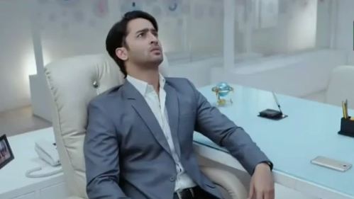 KUCH RANG PYAR KE : Heart-broken Dev hires detective KUCH RANG PYAR KE : Heart-broken Dev hires detective