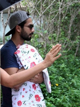 Here Are The First Pictures Of Shahid-Meera's Newborn Baby Here Are The First Pictures Of Shahid-Meera's Newborn Baby