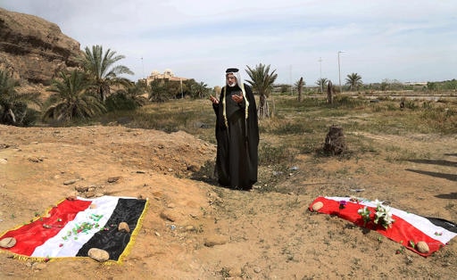 Islamic State buried thousands in 72 mass graves Islamic State buried thousands in 72 mass graves