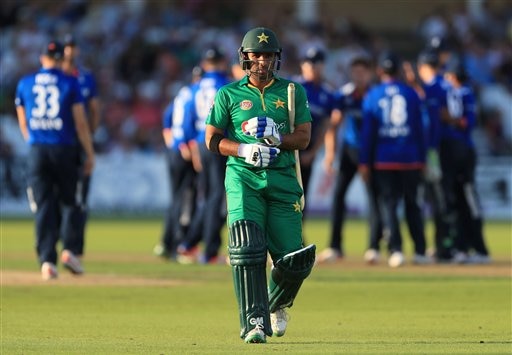 Most Hillarious Tweets After England Thrash Pakistan To Set ODI World Record Most Hillarious Tweets After England Thrash Pakistan To Set ODI World Record