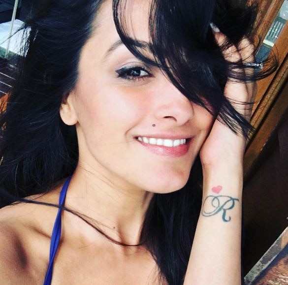 New look: Yeh Hai Mohabbatein actress Anita Hassanandani chops off her long locks New look: Yeh Hai Mohabbatein actress Anita Hassanandani chops off her long locks