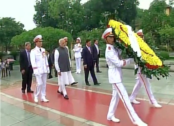 Modi arrives in Vietnam, pays homage at Monument of National Heroes and Martyrs Modi arrives in Vietnam, pays homage at Monument of National Heroes and Martyrs