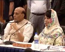 All-party delegation meets Kashmir CM