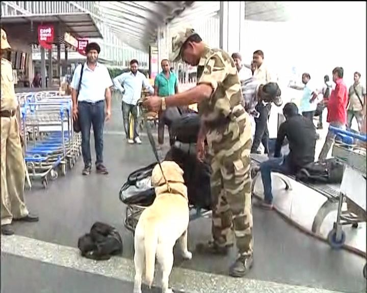 Threat call at Kolkata Airport, security beefed up Threat call at Kolkata Airport, security beefed up