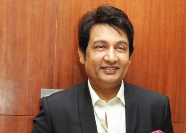 Shekhar Suman returns with 'Lights, Camera, Kissey 2' Shekhar Suman returns with 'Lights, Camera, Kissey 2'