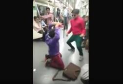 Viral video: Two students dance on Delhi Metro