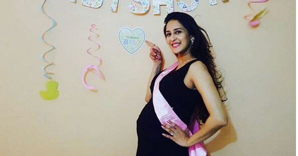 WHOAA! Chahat Khanna blessed with baby-girl! WHOAA! Chahat Khanna blessed with baby-girl!