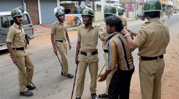 Cauvery row: 700 additional central forces rush to Karnataka Cauvery row: 700 additional central forces rush to Karnataka