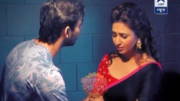 YEH HAI MOHABBATEIN: After ADI, Ishita goes to JAIL YEH HAI MOHABBATEIN: After ADI, Ishita goes to JAIL